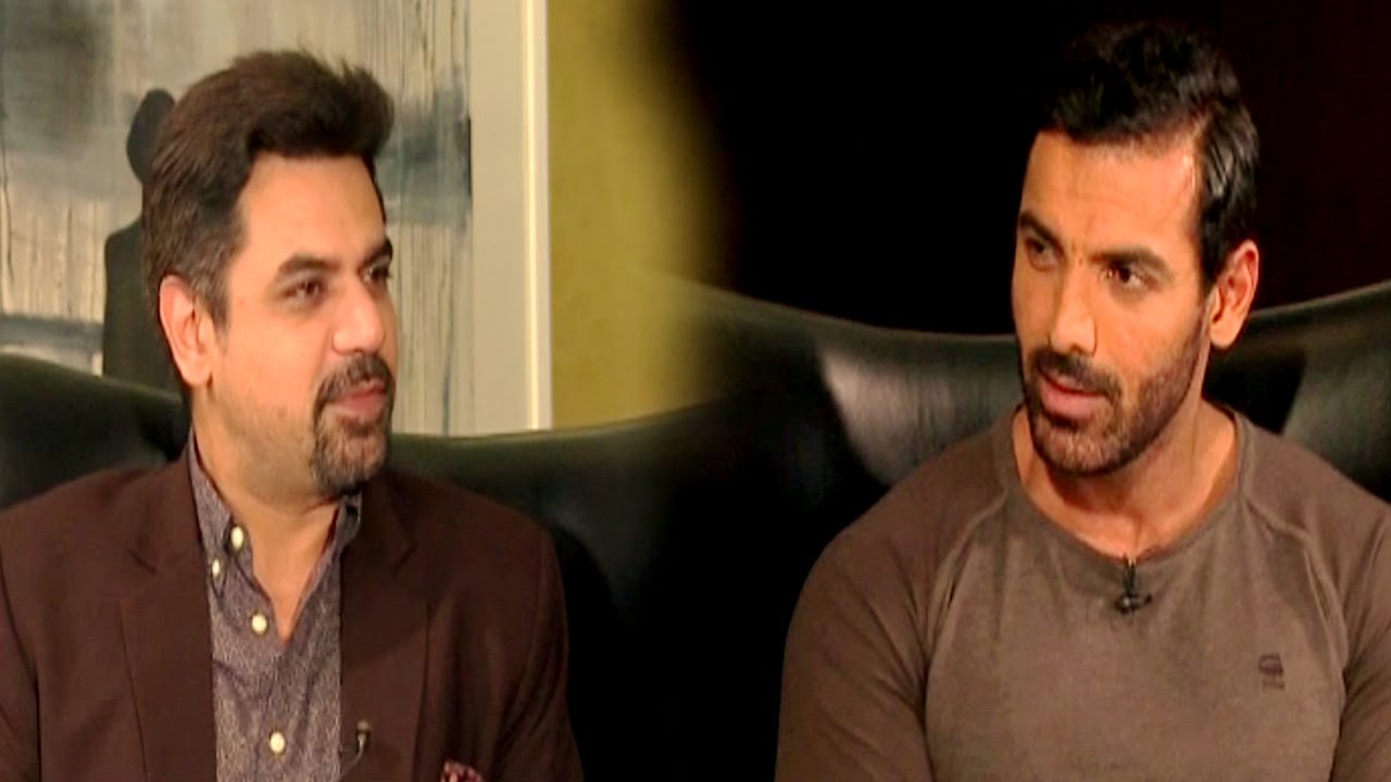 Mazaaq Raat 30 March 2016 - John Abraham as Rocky Handsome - Dunya News