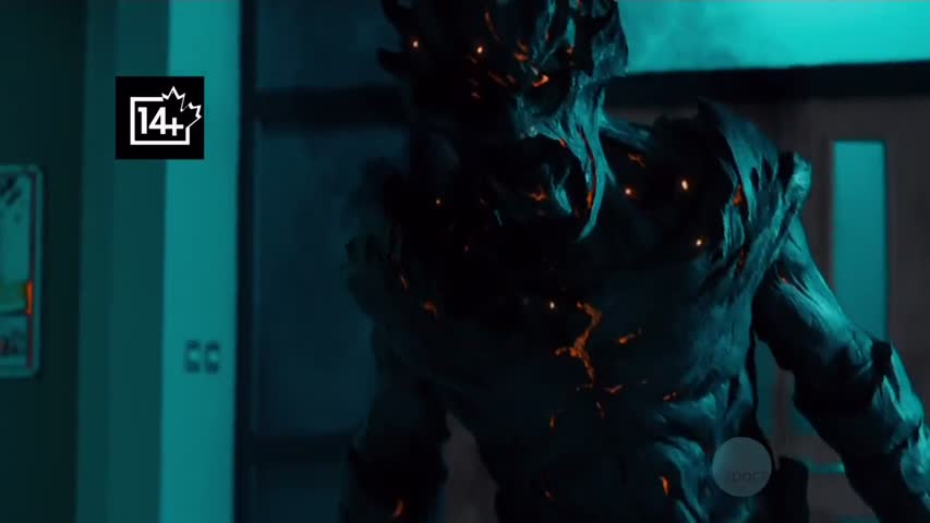 Class - Season 1 Episode 2 - The Coach with the Dragon Tattoo