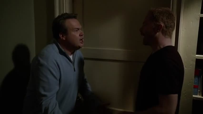 Modern Family - Season 4 Episode 21 - Career Day