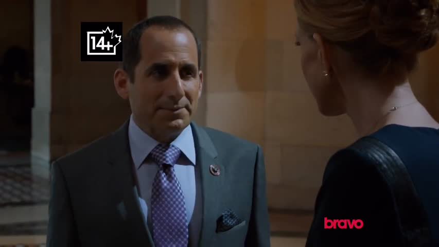 Colony - Season 1 Episode 6 - Yoknapatawpha 