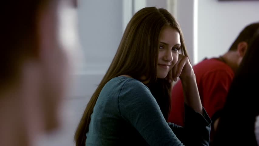 The Vampire Diaries - Season 1 Episode 4 - Family Ties