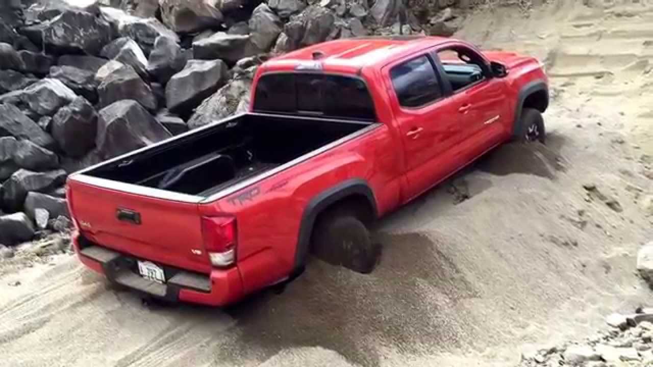 2016 Toyota Tacoma - Demonstrating Crawl Control