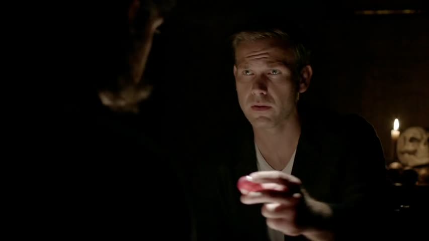 The Vampire Diaries - Season 7 Episode 2 - Never Let Me Go