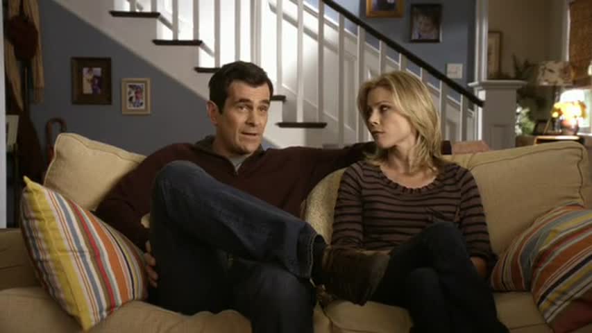 Modern Family - Season 1 Episode 13 - Fifteen Percent