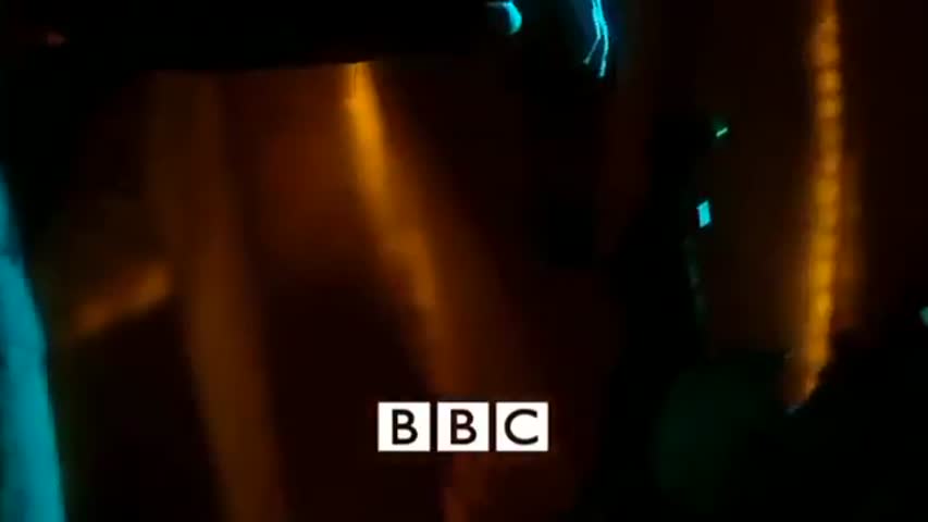 Doctor Who 2 S0 E1 Rose