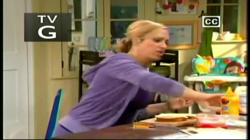  Good Luck Charlie - Season 1 Episode 10 - Take Mel Out to the Ball Game