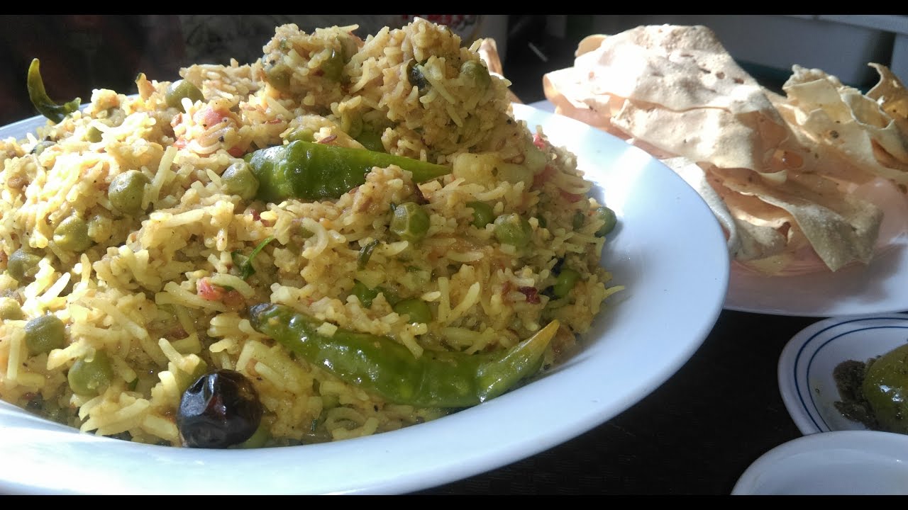 Gujarati Khichri | Farah's Cooking Diary