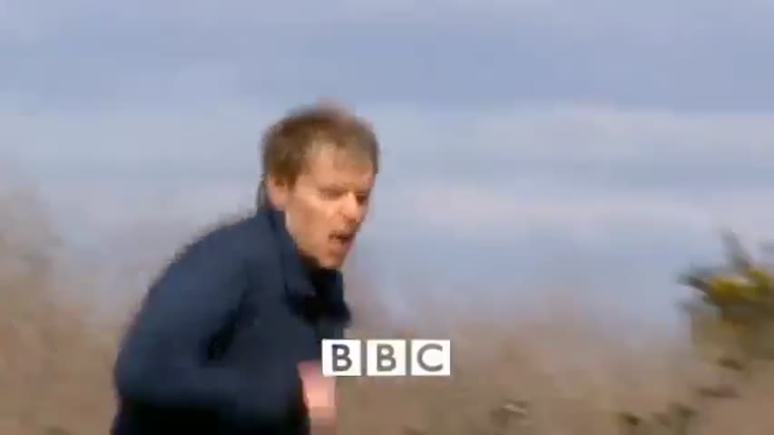 Doctor Who 2 S0 E10 The Doctor Dances