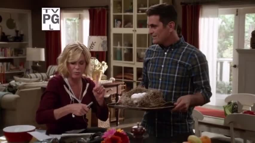 Modern Family - Season 7 Episode 4 - She Crazy