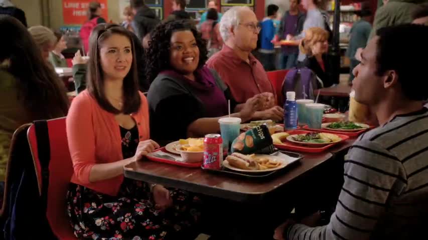 Community - Season 3 Episode 10 - Regional Holiday Music