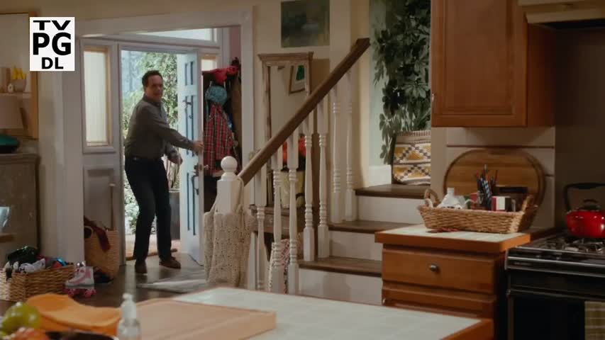 American Housewife - Season 1 Episode 3 - Westport Zombies