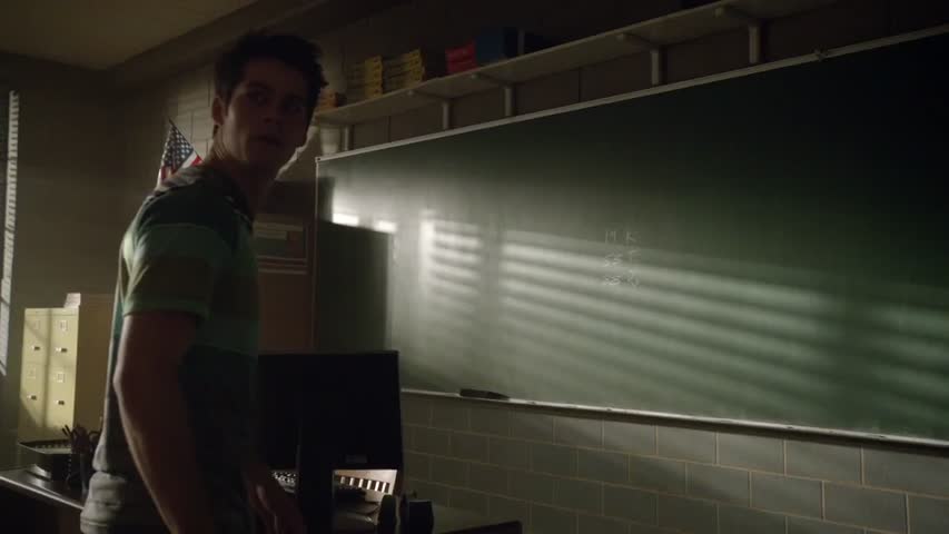 Teen Wolf - Season 3 Episode 17 - Silverfinger 