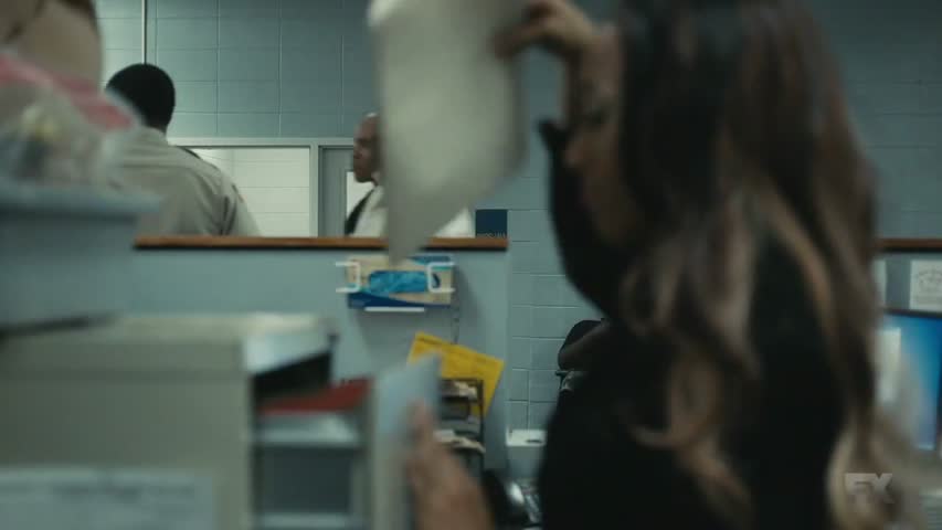 Atlanta - Season 1 Episode 2 - Streets on Lock 