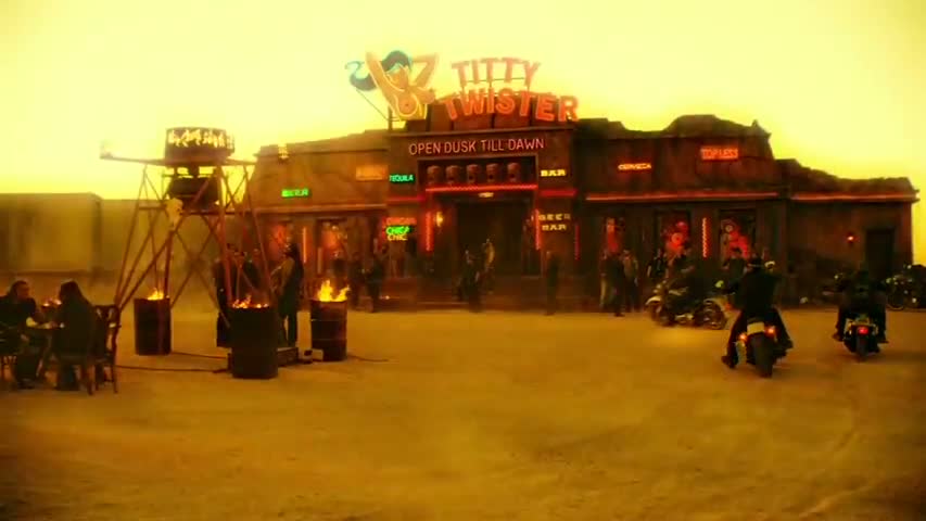 From Dusk Till Dawn: The Series - Season 2 Episode 4 - The Best Little Horror House In Texas