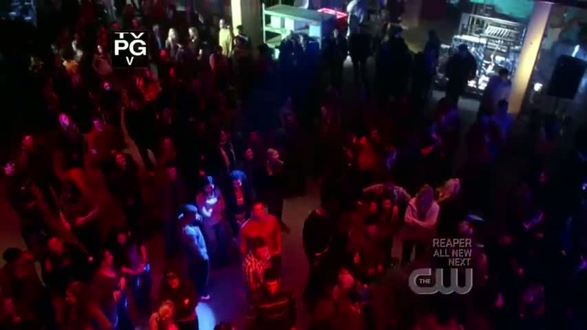 Smallville - Season 7 Episode 13 - Hero 