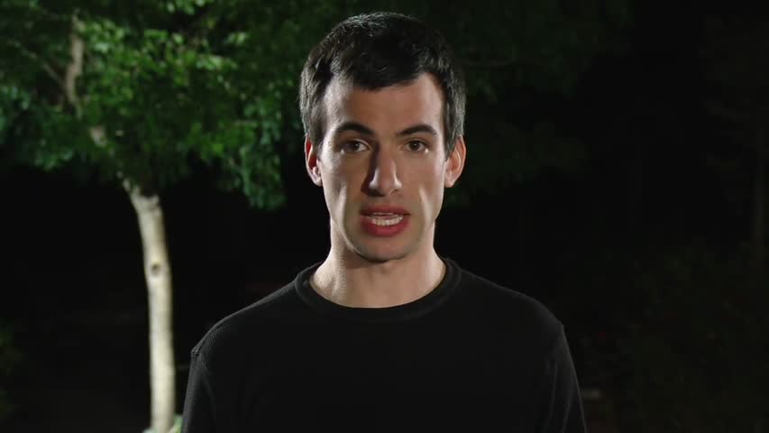 Nathan for You - Season 1 Episode 7 - The Claw of Shame 