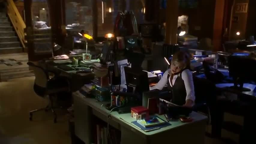 Smallville - Season 5 Episode 6 - Exposed 