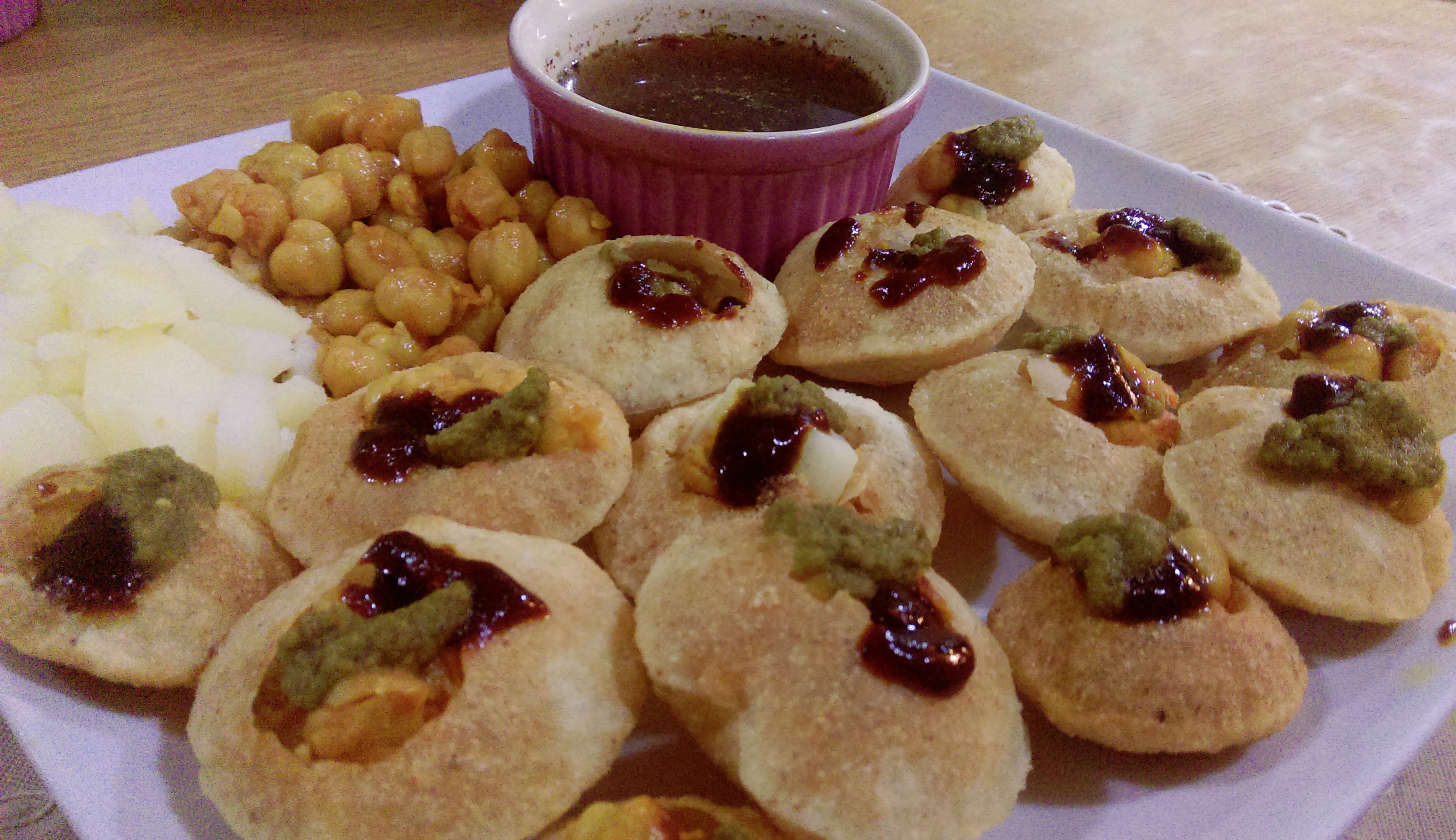 Pani puri | Farahs' Cooking Diary