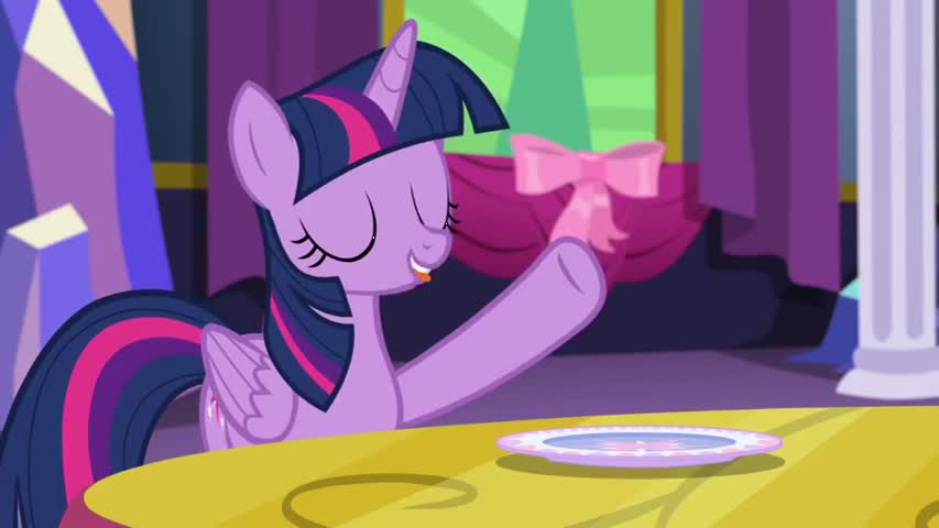 My Little Pony Friendship Is Magic - Season 6 Episode 06: No Second Prances