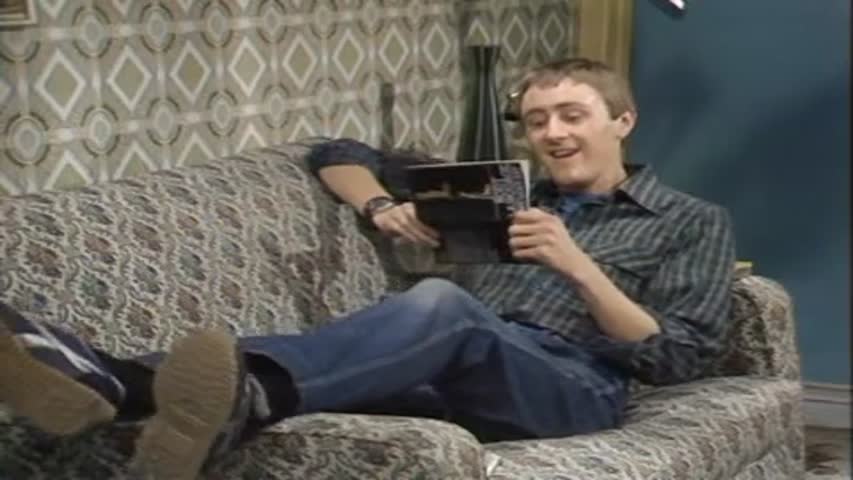 O - Only Fools and Horses.... - Season 1 Episode 7 - Christmas Crackers