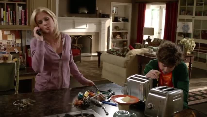 Modern Family - Season 4 Episode 19 - The Future Dunphys