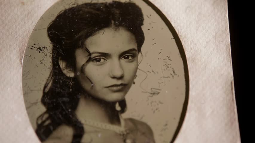 The Vampire Diaries - Season 1 Episode 18 - Under Control