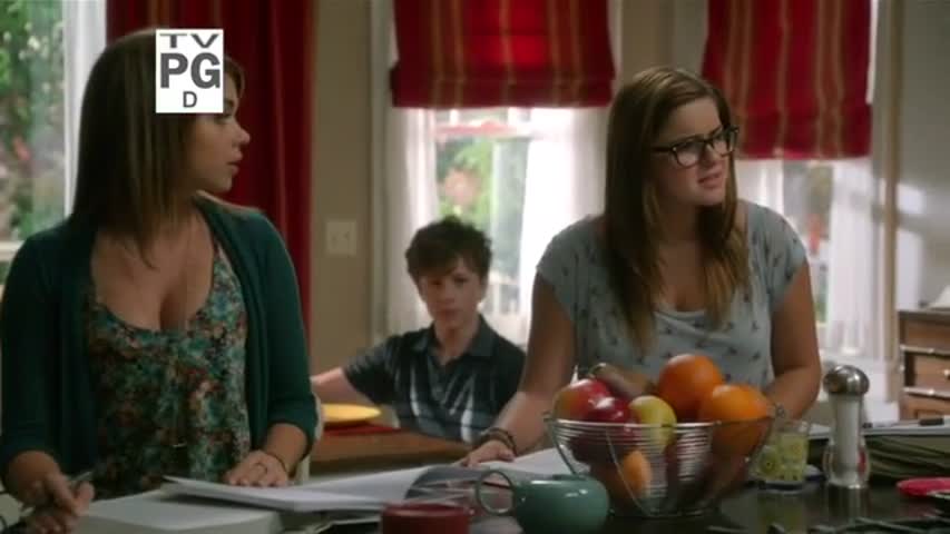 Modern Family - Season 5 Episode 9 - The Big Game