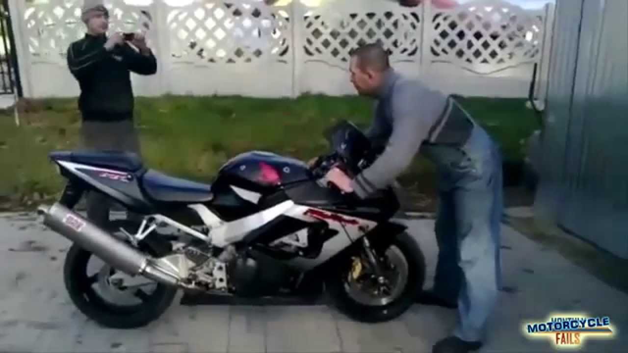 Motorcycle FAILS Compilation - part 1 || MonthlyFails 2014