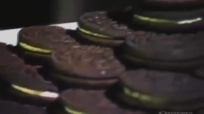 How It`s Made - Oreo Biscuits 