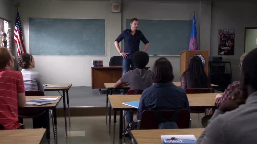 Community - Season 5 Episode 2 - Introduction to Teaching