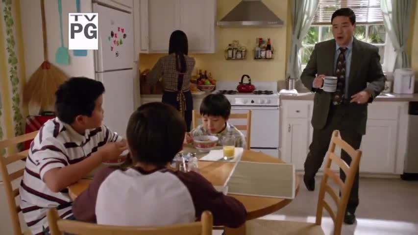 Fresh Off the Boat - Season 2 Episode 23 - The Manchurian Dinner Date