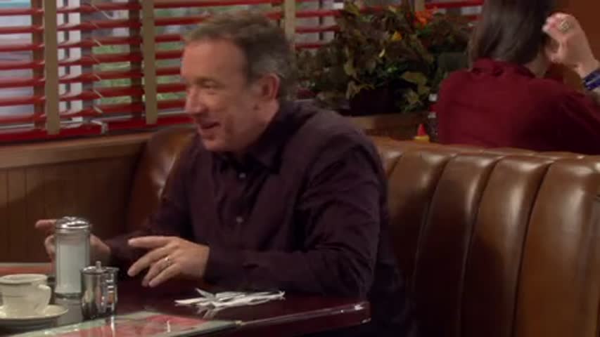 Last Man Standing - Season 2 Episode 18 - College Girl