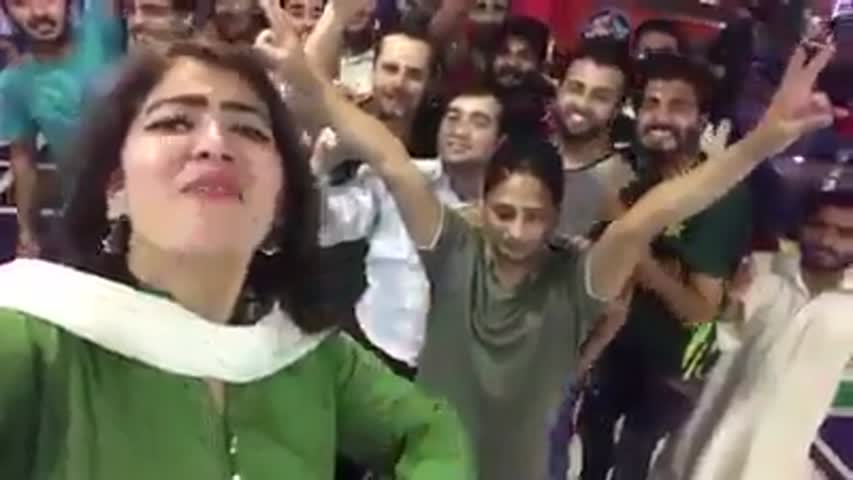  ہر طرف ایک ہی نعرہ... انڈیا کا باپ کون....؟؟..