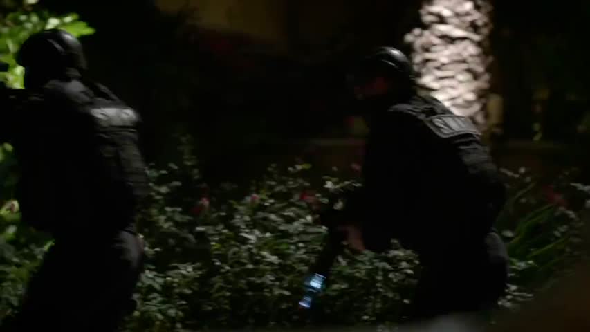 Rush Hour - Season 1 Episode 12 - The Dark Night 