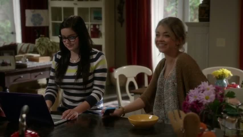 Modern Family - Season 6 Episode 23 - Crying Out Loud