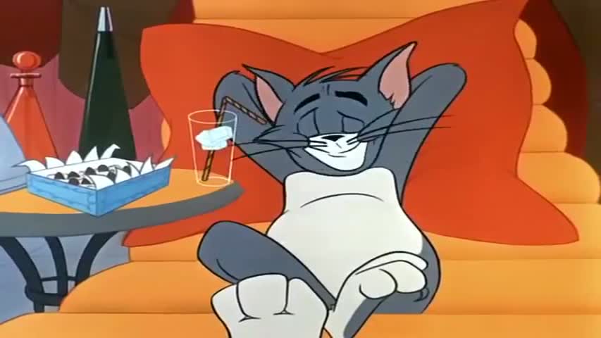 Tom and Jerry - Volume 6Episode 14: Pent-House Mouse
