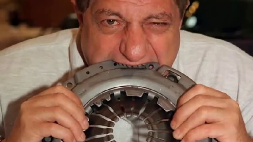 6 PEOPLE WITH REAL LIFE SUPERPOWERS