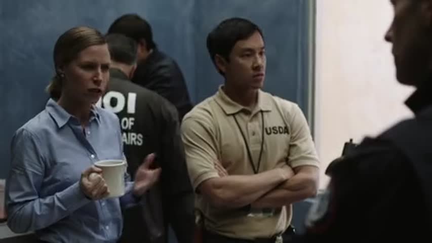 The Detour - Season 1 Episode 6 - The Wedding