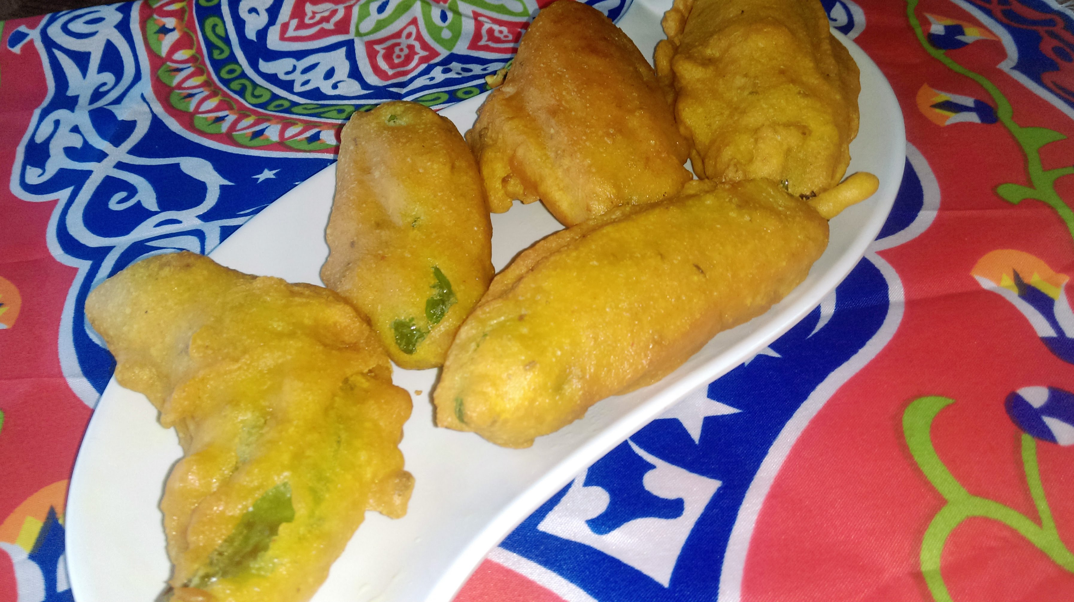 Stuffed Chilli Pakora | Farah's Cooking Diary