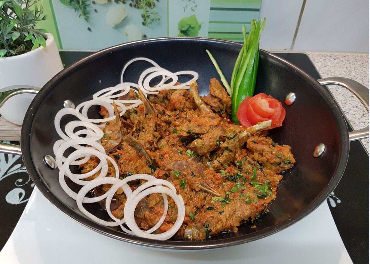 Katakat Karahi Masala Chops کٹاکٹ کڑائی مصالحہ چوپس / Cook With Saima