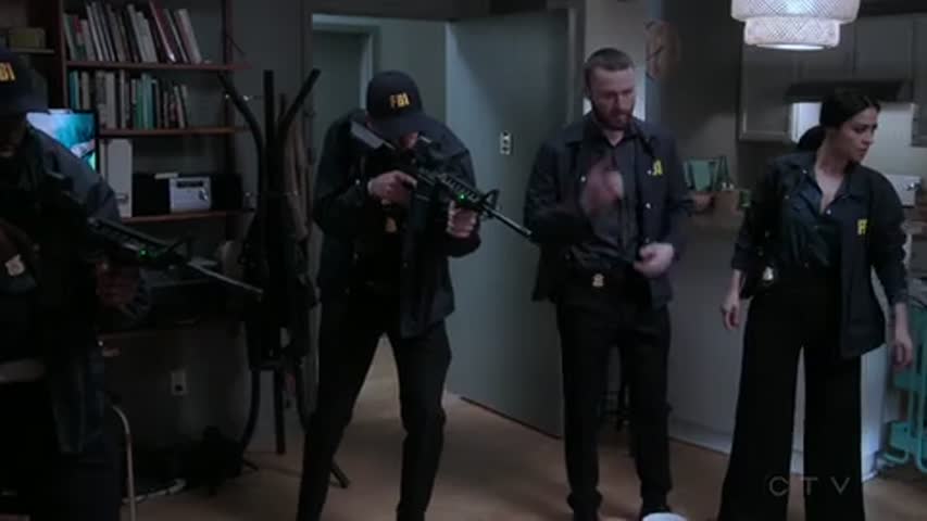 Quantico - Season 1 Episode 20 - Drive