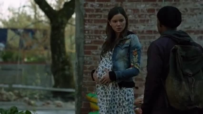 Containment - Season 1 Episode 3 - Be Angry at the Sun