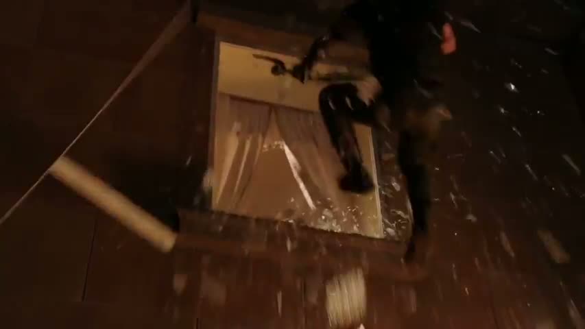 Arrow - Season 4 Episode 22 - Lost in the Flood