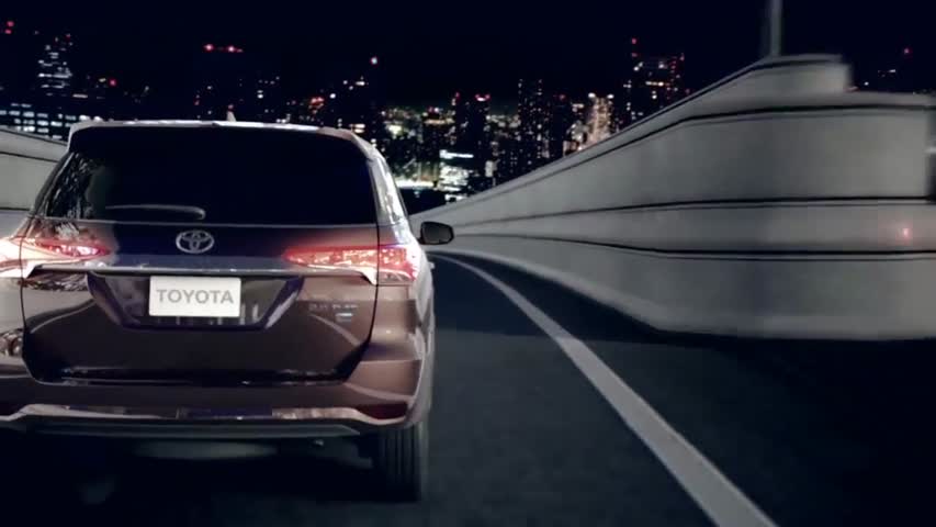 Toyota Fortuner 2017 Pakistan