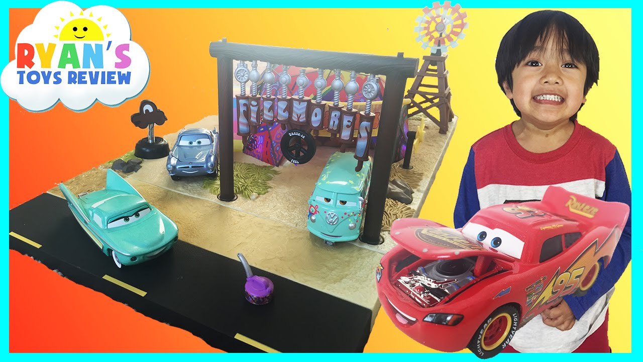 Disney Cars Toys Precision Series Fillmore's Taste In Cafe Play set  McQueen Toy Cars for kids
