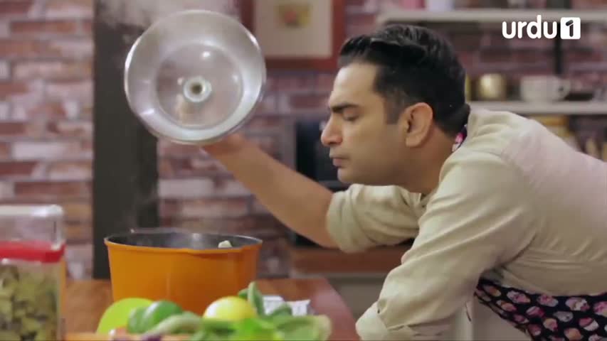 Star Iftar With Sarmad Khoosat Episode 10 | Vasay Chaudhry - Urdu1