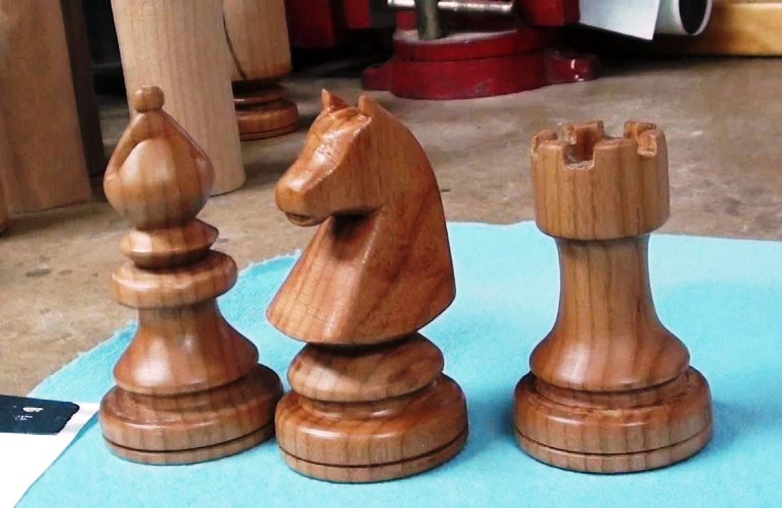 Woodturning a Chess Set - The Knights