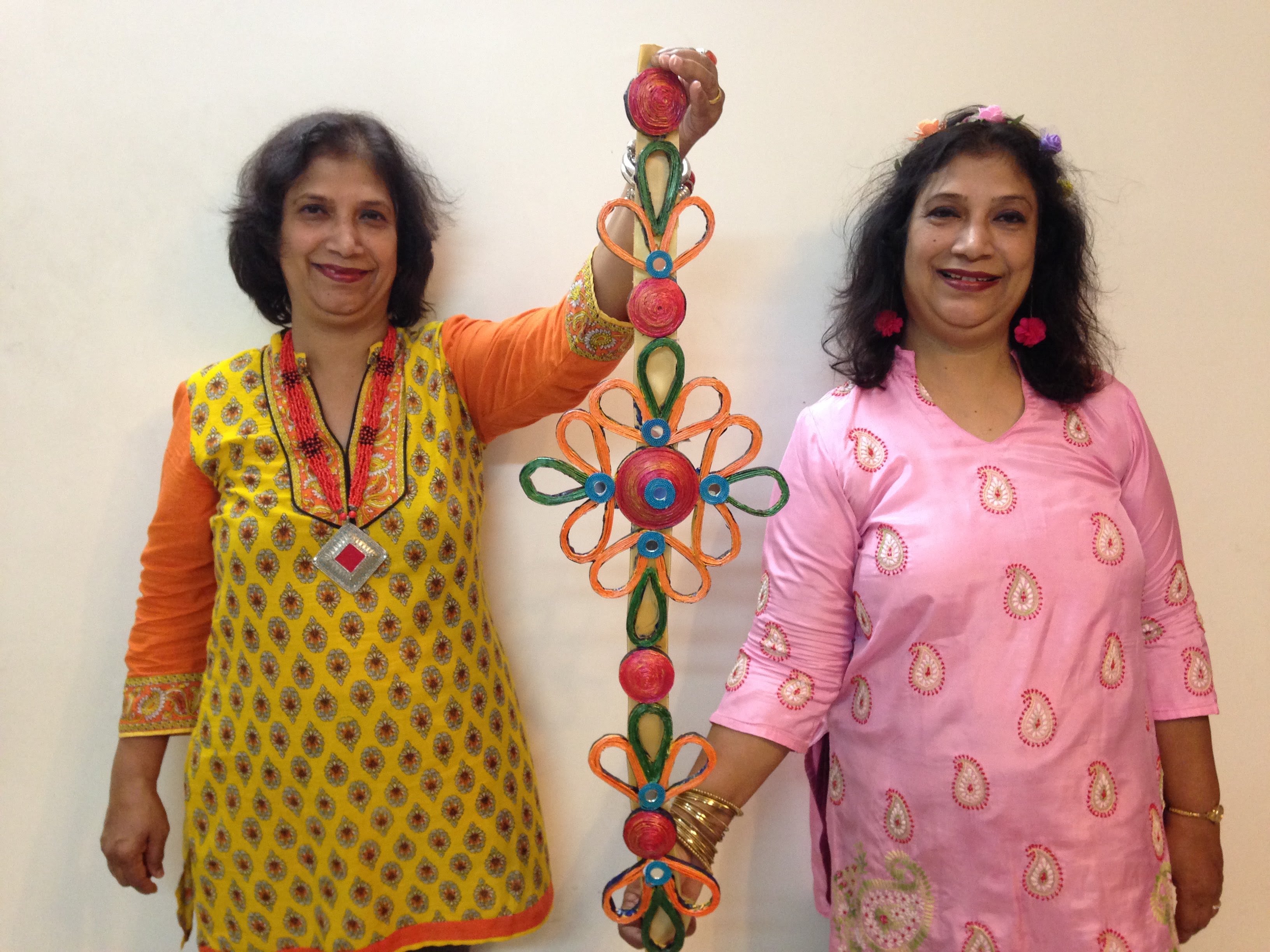 How to make a Newspaper Wall hanging - Part II | BEST FROM WASTE