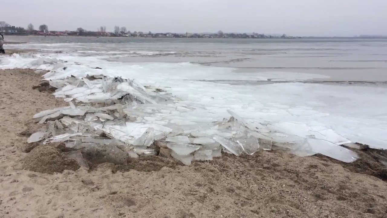Zderzenie kry z lądem