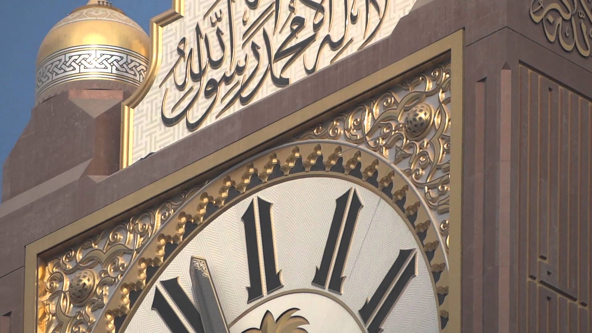 World's Biggest Clock اكبر ساعة في العالم